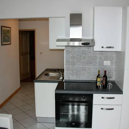 And Barbara Apartment *