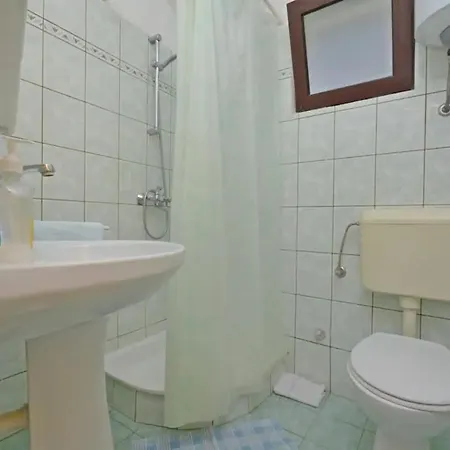 And Barbara Apartment